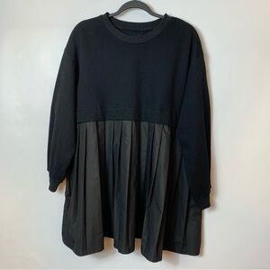 Little Black Long Sleeve Tunic/Dress • Small